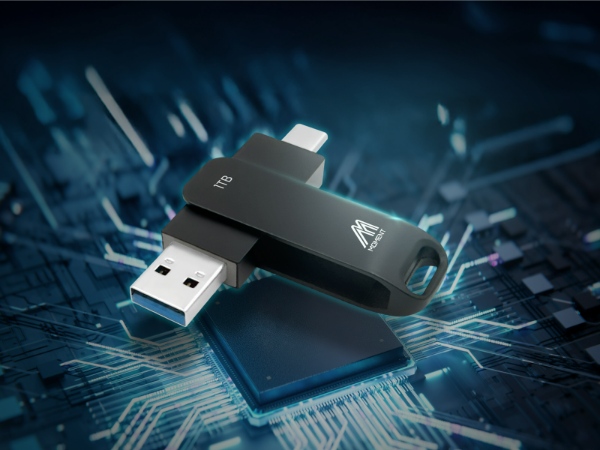 Amazon-A+_MMOMENT_PSSD-MU-P50-1TB_mobil-04 Amazon-A+_MMOMENT_PSSD-MU-P50-1TB_mobil-04