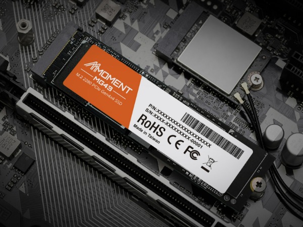 Amazon-A+_MMOMENT_SSD-MG43_mobil-04 Amazon-A+_MMOMENT_SSD-MG43_mobil-04